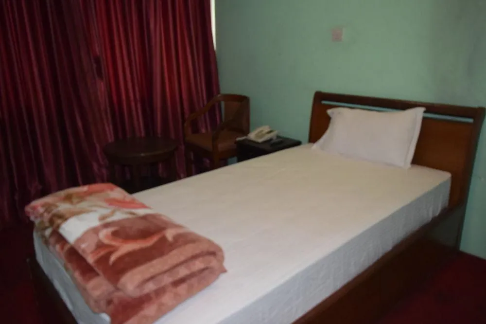 **  Hotel Nandini Katmandú Nepal